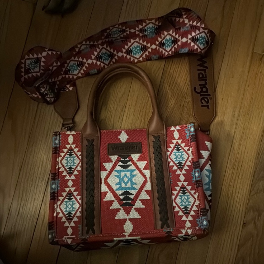 Wrangler Geometric Pattern Tote Bag - Red and Blue